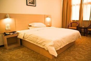 היפיי City Home Hotel מראה חיצוני תמונה